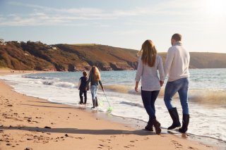 家族の絆は薄くない（写真:iStock）