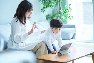 気持ちも離れてしまった（写真:iStock）