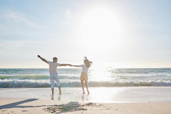 自分たちが幸せならいいじゃない（写真:iStock）