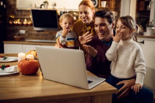 本当はリアルで会いたいけれど（写真:iStock）