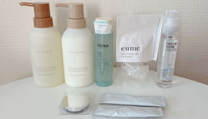 Cosme Kitchen SUMMER TRIAL BAG 2023（WEB STORE限定販売）¥8,800（編集部調べ）／（写真:canちゃん）