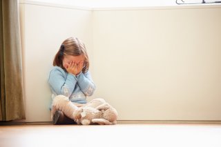 子供に苛立ちをぶつけているくせに（写真:iStock）