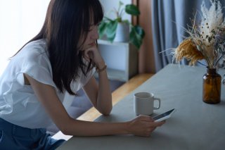 彼を忘れるのは難しいけれど（写真:iStock）