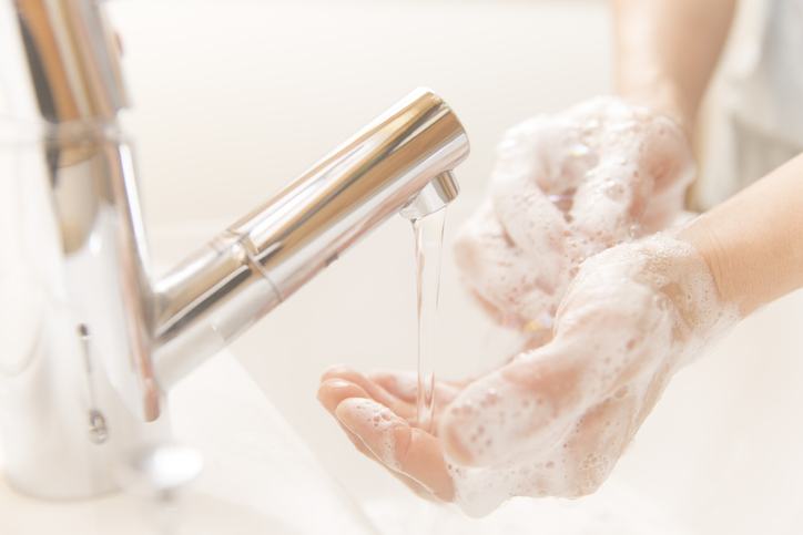 スキンケアの前は手を洗おう（写真:iStock）