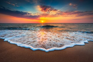 美しい夕景が目に浮かぶ（写真:iStock）