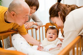 親世代と意見が食い違うことも（写真:iStock）