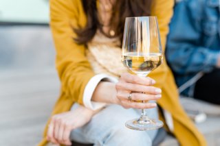 お酒が入ると…（写真:iStock）