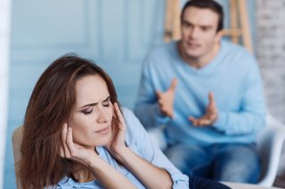 「そういう姿勢が負担」と言われても（写真:iStock）