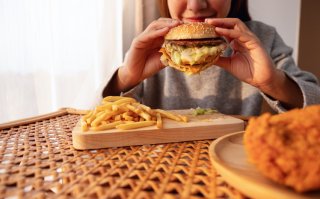 食生活の偏りにご用心（写真:iStock）