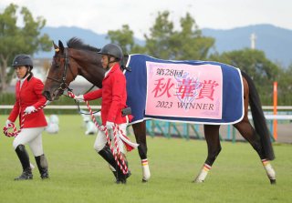 女傑のリバティアイランドさま（C）日刊ゲンダイ