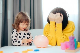 「お金がない」っていつも言ってた（写真:iStock）