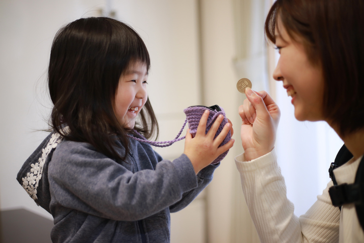 お買い物に使えるかな？（写真:iStock）