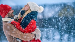 来年こそ本命彼女に！（写真:iStock）