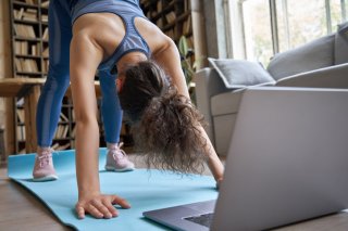 体の状態をチェック（写真:iStock）