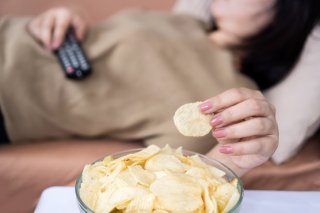 暴飲暴食していない？（写真:iStock）