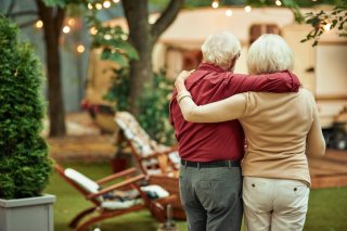 墓場まで持っていく（写真:iStock）