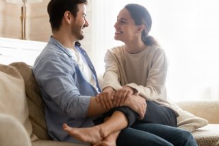 ラブラブ新婚生活は送れないの？（写真:iStock）