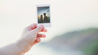 まだ元カノのこと忘れてないの？（写真:iStock）