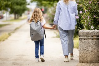 娘にだってお金使ってるし（写真:iStock）