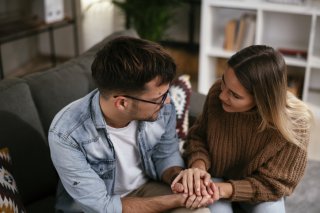 本当は甘えたかったんだけど（写真:iStock）