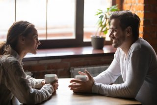 愚痴で盛り上がるなら…（写真:iStock）