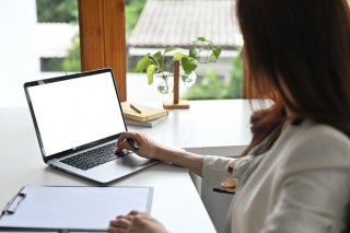 中間管理職は大変（写真:iStock）