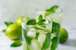 合わせてモヒートを飲めば最強？（写真:iStock）