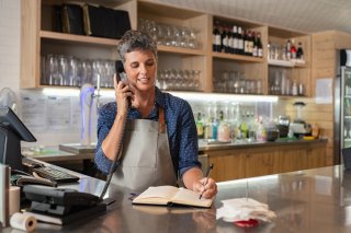 夫の収入がなくても（写真:iStock）