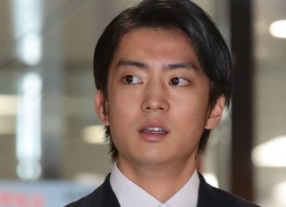 伊藤健太郎は破局して正解！ “小栗旬軍団”加入でバーター出演の機会にも恵まれる