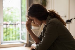 夫の失職で大ピンチ（写真:iStock）