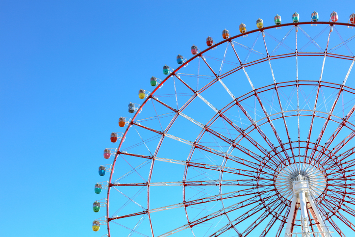 憧れの観覧車デートが叶う…！（写真:iStock）