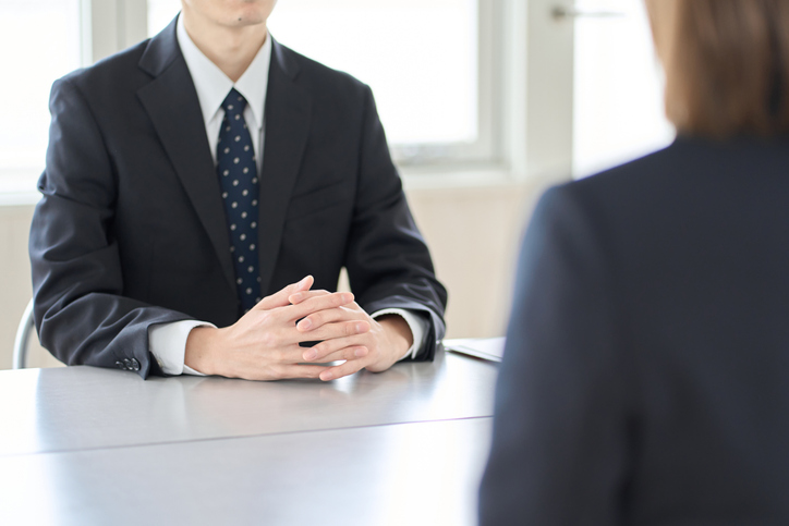 口頭で伝えるべし（写真:iStock）