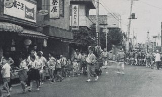 10年分のカネの流れが怪しい。会員数が集まり⼤喜びしたのもつかの間…