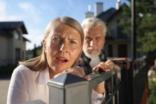 隣人がちょっと厄介（写真:iStock）