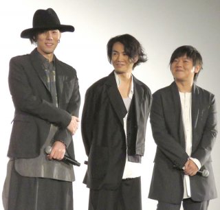 RADWIMPS（右から桑原彰、武田祐介、野田洋次郎）／（Ｃ）日刊ゲンダイ