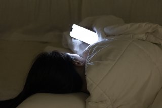 夜更かしをやめたい時の5つの処方箋。ダラダラスマホで寝不足の後悔