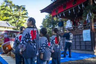 通りがかりの小さな秋祭りで