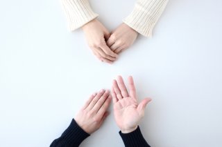 話し合いができる相手を（写真:iStock）