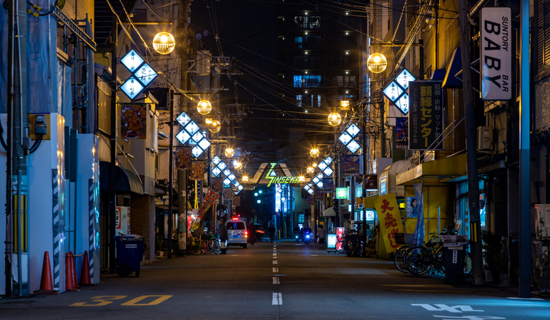 街路灯もいろいろある（写真:iStock）