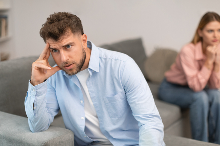 結婚なんてあり得ない（写真:iStock）