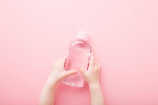 毛穴にいい？「あの洗顔法」の真相を医師が解説。向いてる肌質もあるけれど…【美容のウソ・ホント】