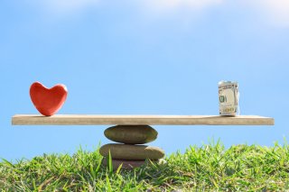 好きなものを我慢するより…（写真:iStock）