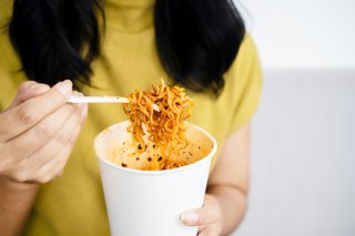 家で食べればよくない？（写真:iStock）