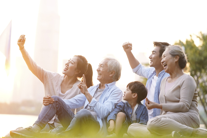 お声掛け、大事（写真:iStock）