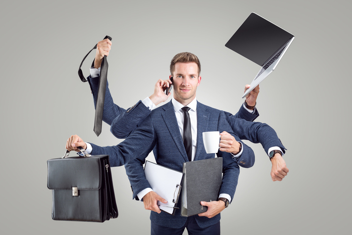 忙しい、フリをしてるだけ（写真:iStock）