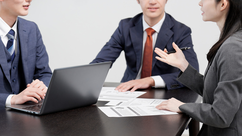 大人になりましょう（写真:iStock）