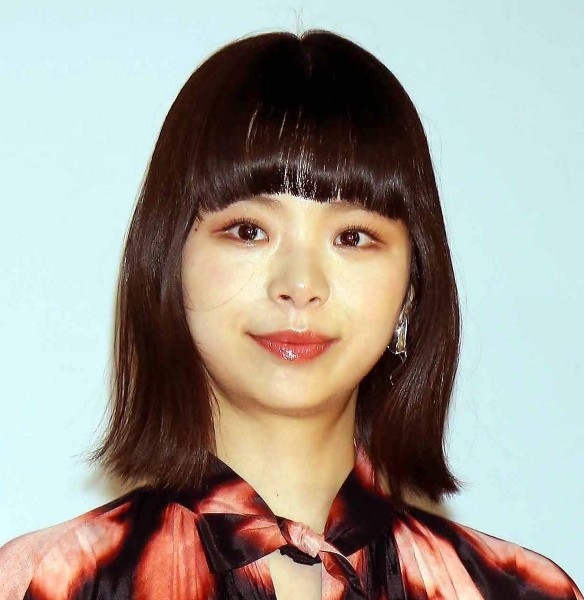 趣里（Ｃ）日刊ゲンダイ