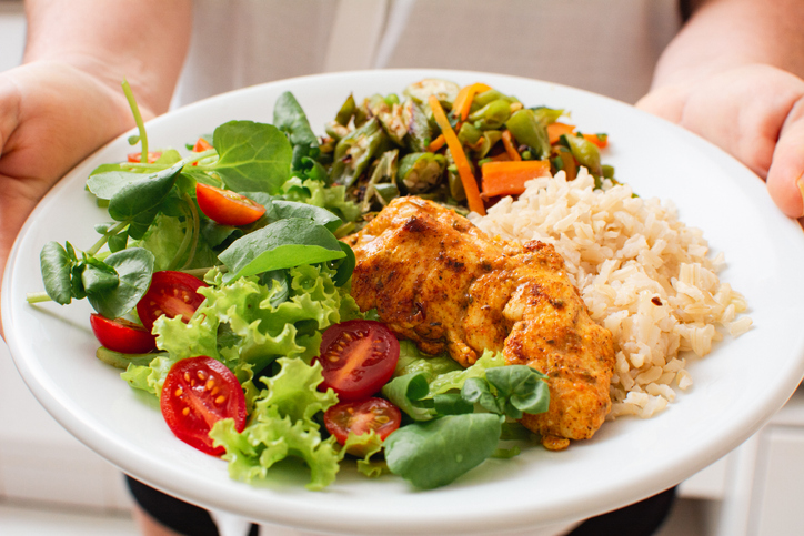 バランスのいい食生活を（写真:iStock）