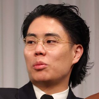 「令和ロマン」高比良くるま“不可解な契約終了”のワケ…オンカジ賭博でなぜ書類送検されなかった？
