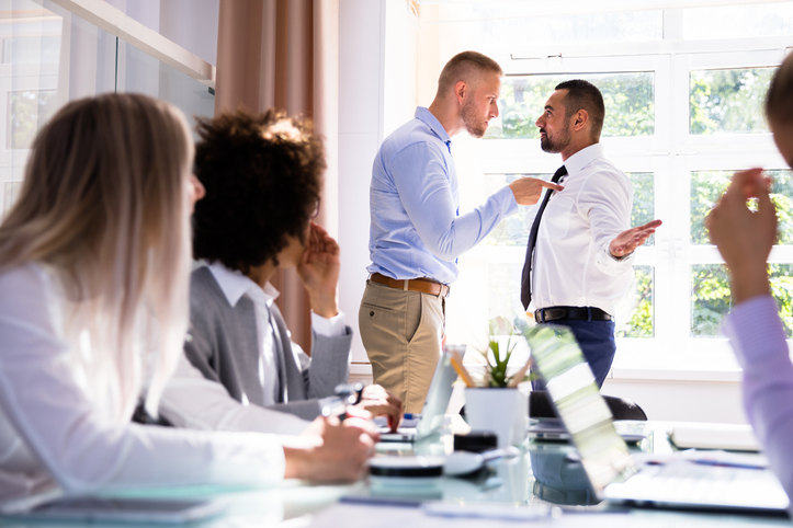 めっちゃギスギスしてるやん（写真:iStock）